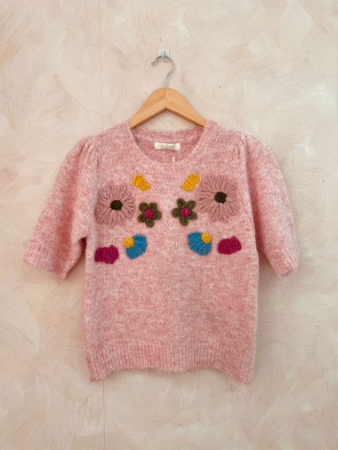 Wholesaler LUMINE - Sweater with embroidered flowers