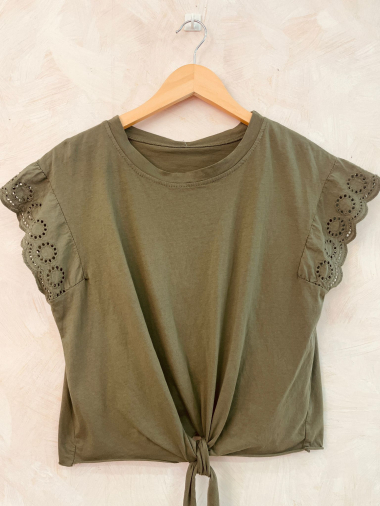 Wholesaler LUMINE - Cotton top with embroidery on the sleeves