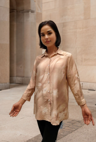 Wholesaler Lusa Mode - Long-sleeved abstract floral print shirt