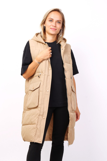 Wholesaler Lusa Mode - Long sleeveless down jacket with hood
