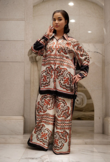 Mayorista Lusa Mode - Conjunto de camisa y pantalón con estampado original