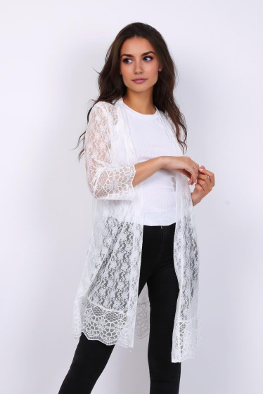Wholesaler Lusa Mode - Short floral lace cardigan