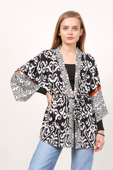 Wholesaler Lusa Mode - Short sleeved printed silk cardigan