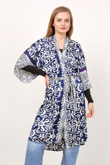 Wholesaler Lusa Mode - Mid-length printed short-sleeve silk cardigan