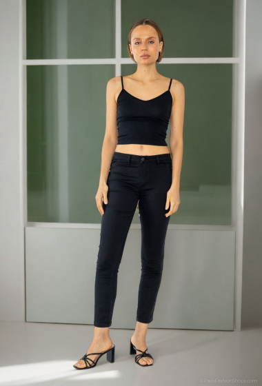 Grossiste Lusa Mode - Jean coupe droite fausses poches avant et arrière
