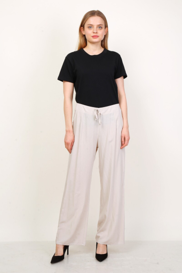 Grossiste Lusa Mode - Pantalon large uni élastique au niveau de la taille