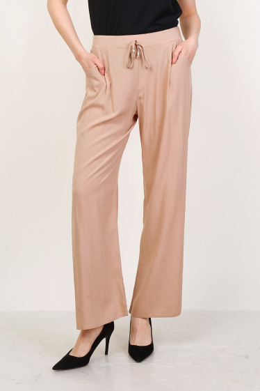 Wholesaler Lusa Mode - Plain wide trousers with elastic at the waist