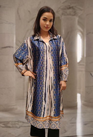 Großhändler Lusa Mode - Kurzes Kleid mit abstraktem Print