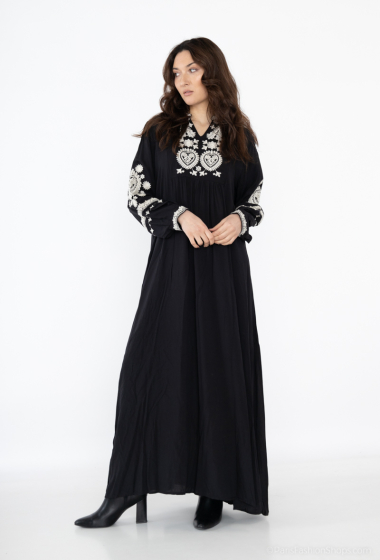 Wholesaler Lusa Mode - Long embroidered long sleeve dress