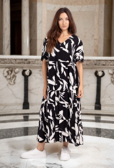 Großhändler Lusa Mode - Langes Kleid mit tropischem Print und kurzen Ärmeln
