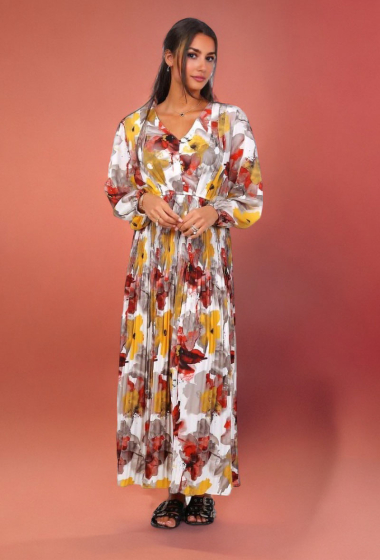 Wholesaler Lusa Mode - Long-sleeved pleated long dress