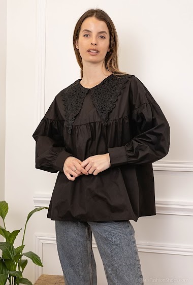 Wholesaler LUZABELLE - Blouse with embroidered lace