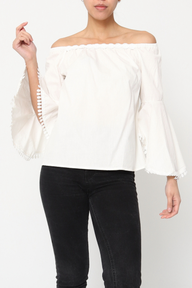 Mayorista LUZABELLE - Blusa con gancho