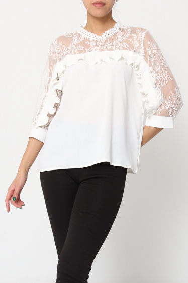 Wholesaler LUZABELLE - Lace blouse with pleated ruffles