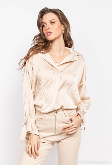 Wholesaler LUZABELLE - Satiny blouse