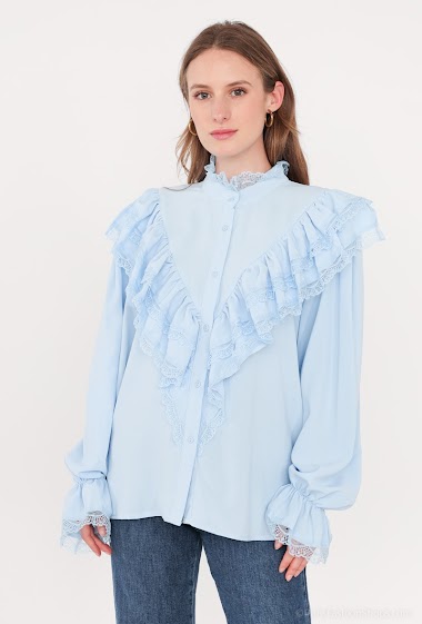 Wholesaler LUZABELLE - Shirt with lace