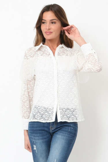 Wholesaler LUZABELLE - Shirt with lace cut-outs