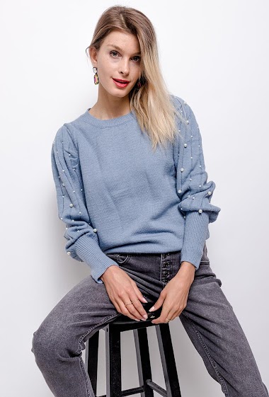 Wholesaler LUZABELLE - Sweater with pearls on the sleeves