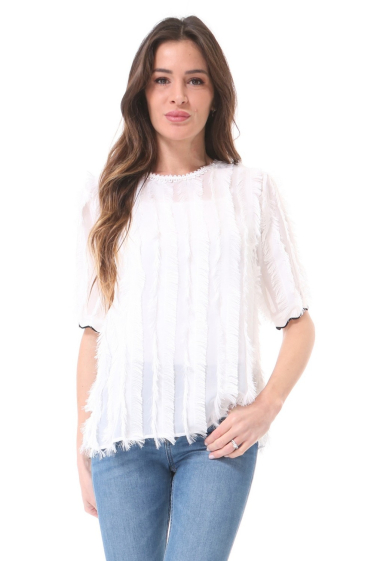 Wholesaler LUZABELLE - top with fringes
