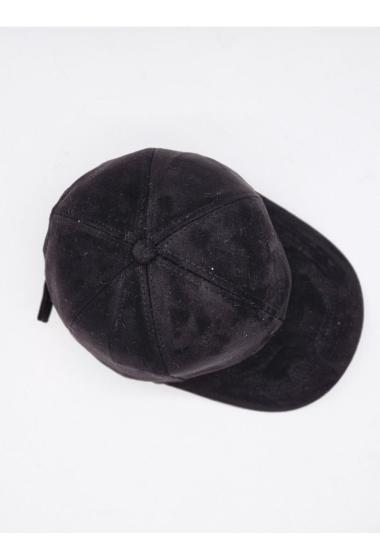 Wholesaler LX Moda - Velvet cap