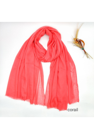 Wholesaler LX Moda - Plain scarf