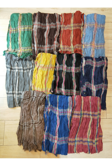Wholesaler LX Moda - Crinkle unisex scarves