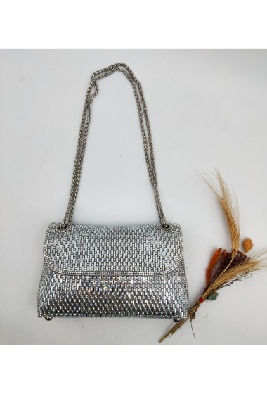 Wholesaler LX Moda - Rhinestone covered handbag