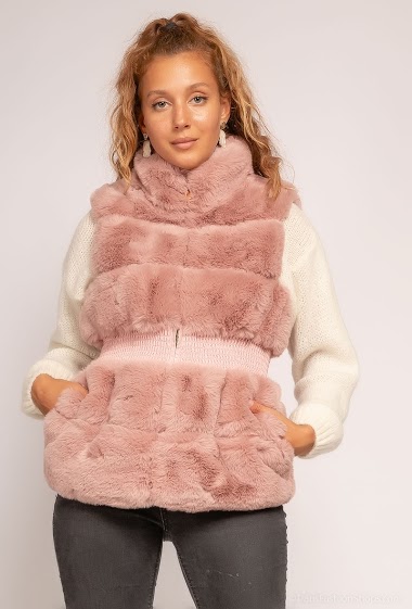 Großhändler LX Moda - Sleeveless jacket in fur with striped effect