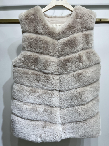 Wholesaler Mac Moda - Sleeveless synthetic fur vest