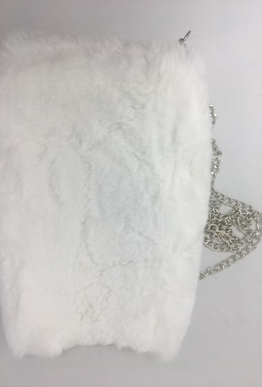 Wholesaler Mac Moda - Shoulder bag in fake fur with opening on both sides to enter hands