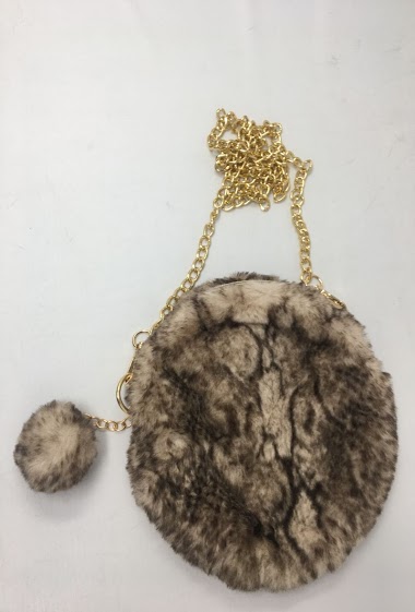 Mayorista Mac Moda - Round faux fur python printed bag with pom-pom keychain