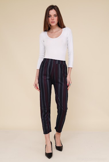 Wholesaler MACMAX - Striped cropped trousers