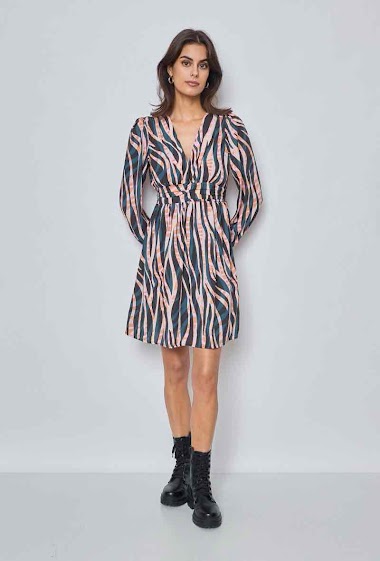 Wholesaler MAELLE - Short dress in plus size