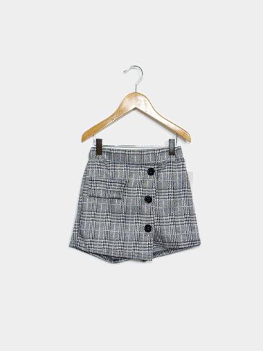 Wholesaler Maëlys - Checked skort with button