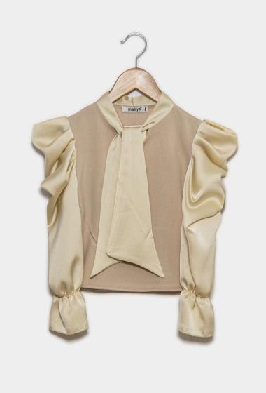 Wholesaler Maëlys - Top with satin puff sleeves