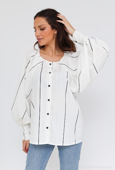 Wholesaler Maia H. - Stripe shirt