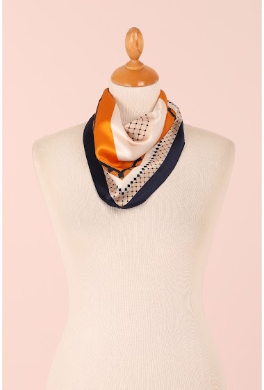 Großhändler Maison Fanli - Small square silk scarf