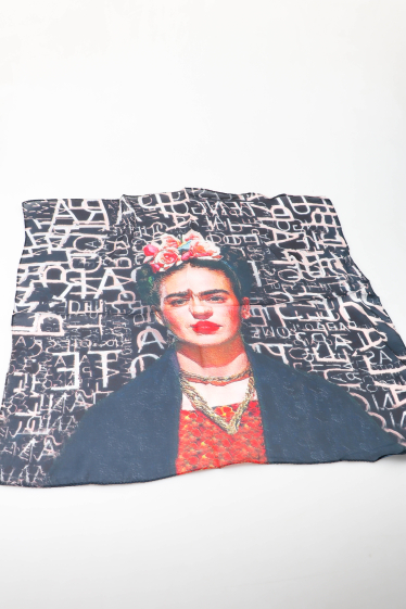 Mayorista MAR&CO Accessoires - Pañuelos cuadrados de seda con estampado digital 60*60cm.