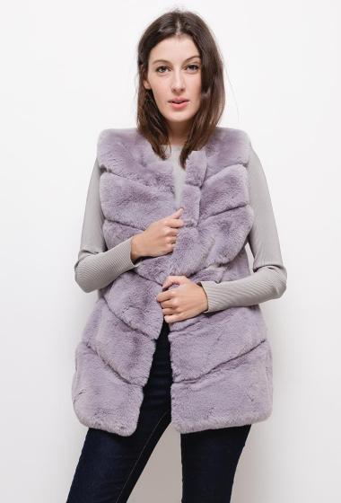 Großhändler MAR&CO Accessoires - Faux fur sleeveless cardigan