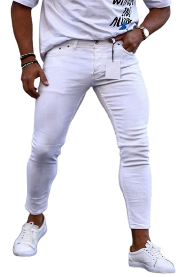 Grossiste MAX 8 - JEANS MAX8 HOMME