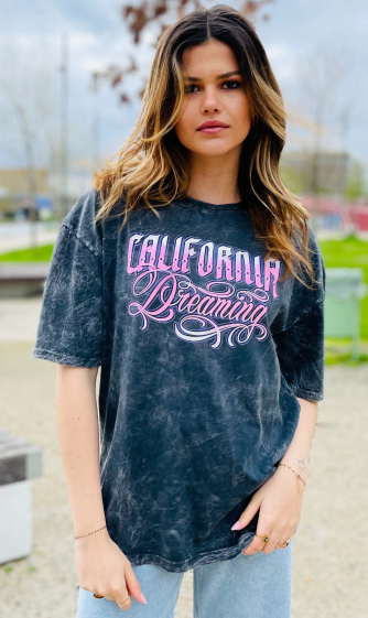 Grossiste MAXMILA PARIS - T-shirt délavé avec impression "CALIFORNIA Dreaming" - ANIKA