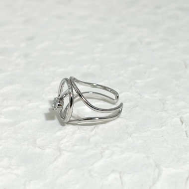 Wholesaler Eclat Paris - Silver barred circle ring with rhinestones