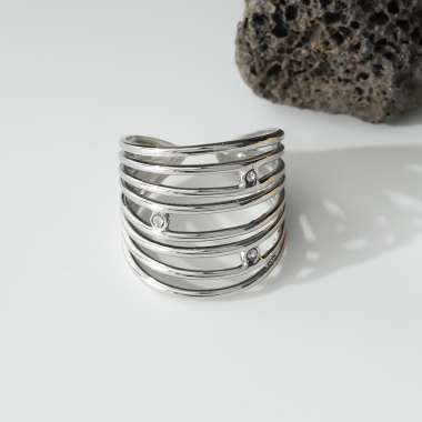 Wholesaler Eclat Paris - Multi-line silver ring with rhinestones