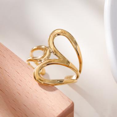 Großhändler Eclat Paris - Verstellbarer goldener Ring mit drei Blütenblättern