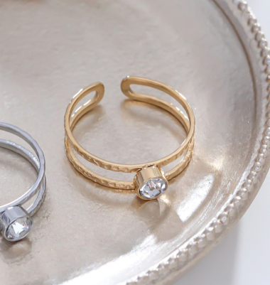 Wholesaler Eclat Paris - Double line gold ring with rhinestones