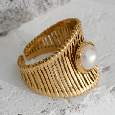 Mayorista Eclat Paris - Anillo ancho dorado con perla sintética