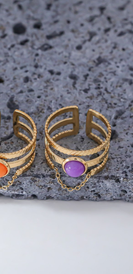 Wholesaler Eclat Paris - Gold line ring with purple stone and chain