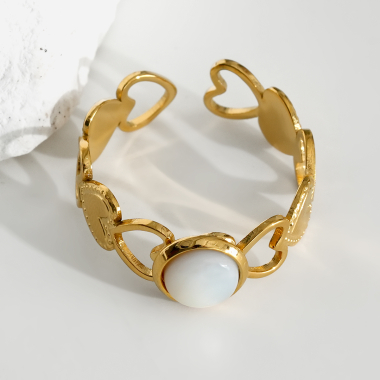 Wholesaler Eclat Paris - Gold multi heart ring with white stone
