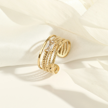 Wholesaler Eclat Paris - Gold multi line ring with rectangle rhinestones