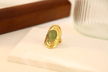 Wholesaler Eclat Paris - Oval golden ring with natural green aventurine stone